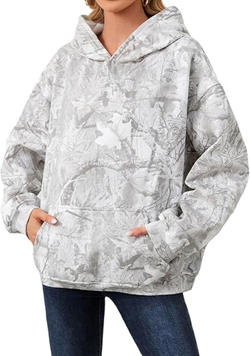Women'S Camouflage Hooded Sweatshirt with Maple Leaf Print